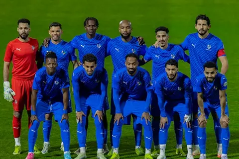 نيوم يقترب من صفقة هجومية